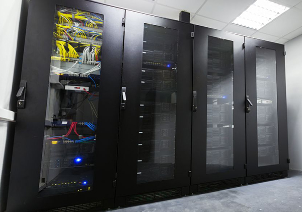 一體化機柜工程性能優(yōu)點 一體化機柜工程性能優(yōu)點